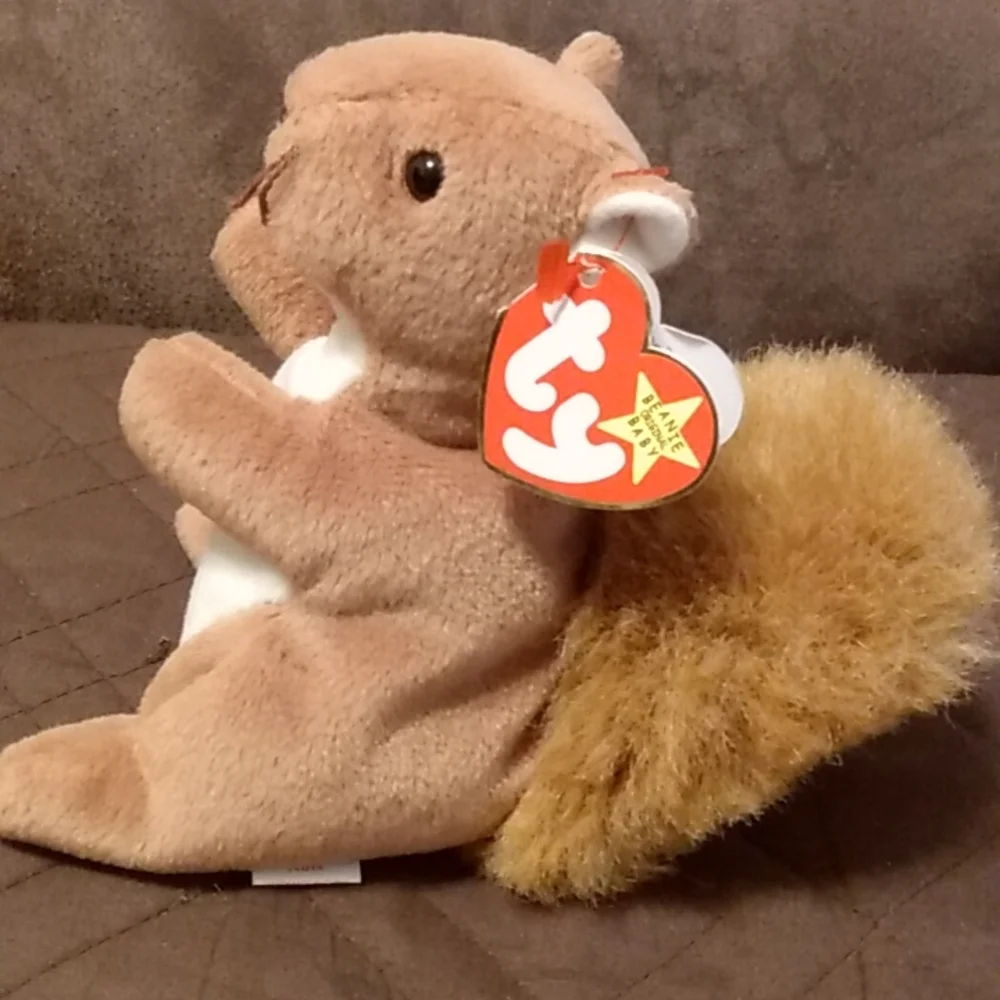 RARE! Nuts the squirrel retired beanie baby in Mint condition - Picture 5 of 5